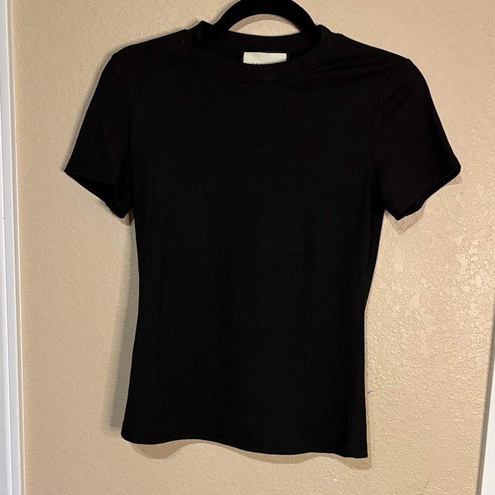 Elegant Black Short Sleeve Women's Tee